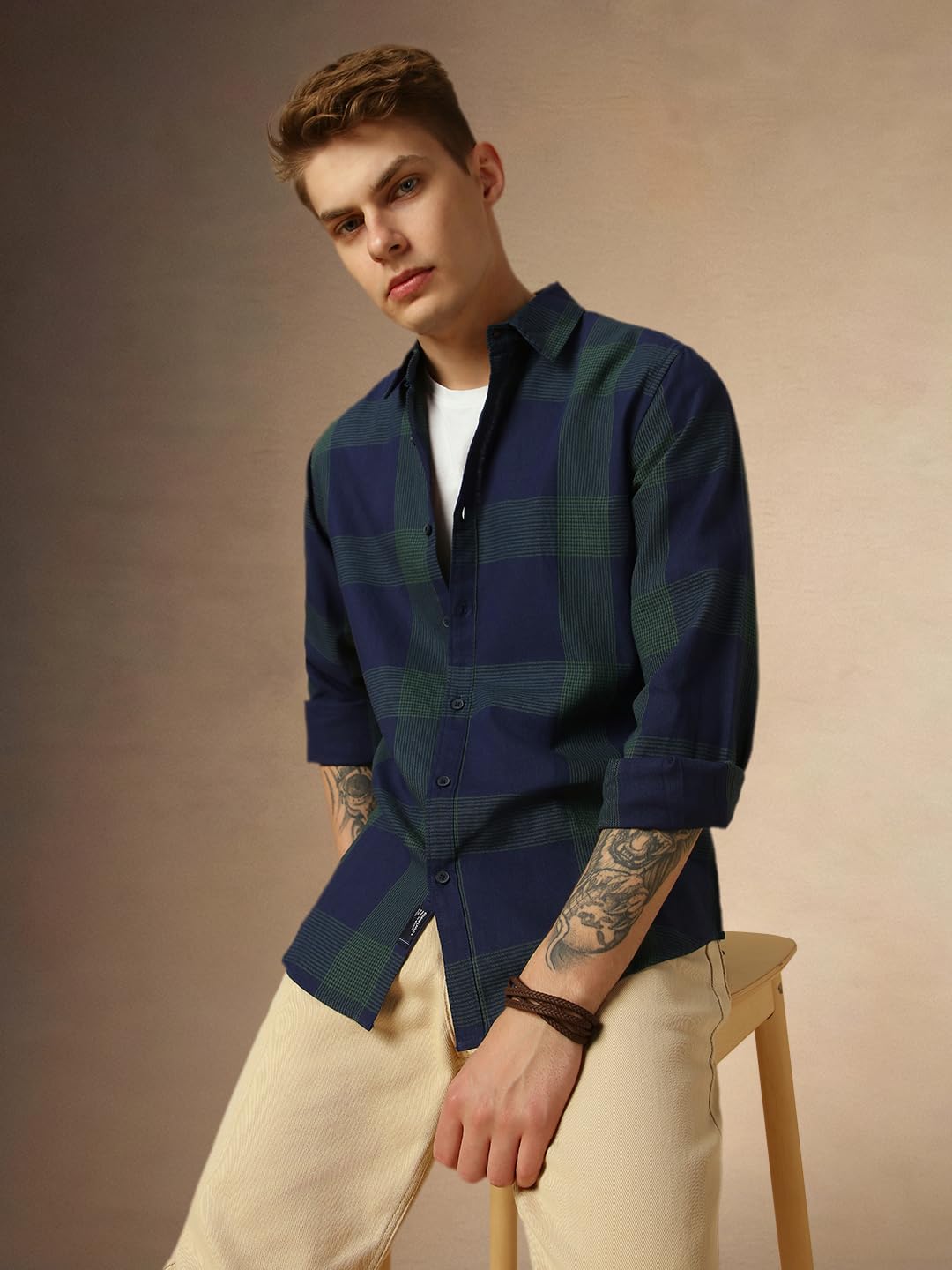 Dennis Lingo Men Navy Blue Checks Regular Fit Full Sleeve Spread Collar Shirts
