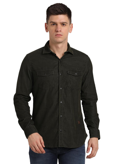 Turtle Men 100% Cotton Slim Fit Dark Green Solid Casual Shirt