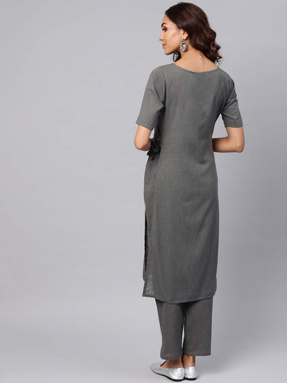 idaLia Women's Cotton Blend Flared Regular Kurti