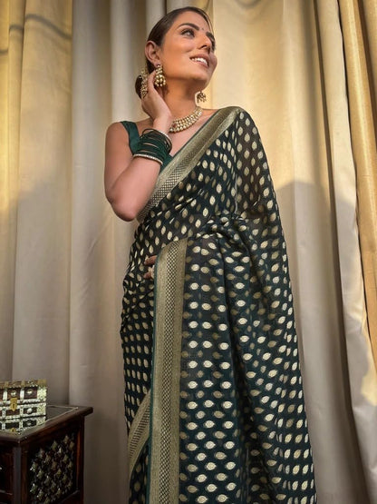 Flosive WomenS Kanjivaram Cotton Withtrendy And Grand Beautiful Rich Design Pallu. With Beautiful Full Body Weaving Jaquard Bor