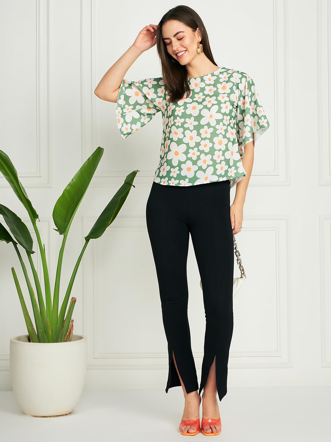 Modeve Women Green Floral Bell Sleeves Top For Summer