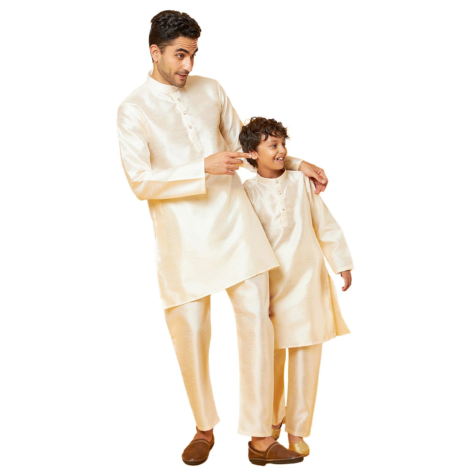 Bon Organik Off-White Silk Kurta With Pajama Set For Men
