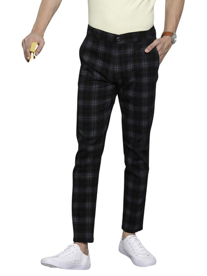 The Indian Garage Co Men Slim Fit Checked Mid-Rise Stretchable Chinos Black
