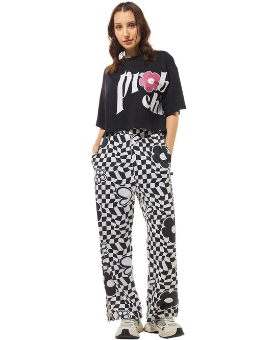 Bewakoof WomenS Graphic Printed Oversized Fit Half Sleeve Round Neck Cotton Jersey Co-Ordinates 605207 Black Xs