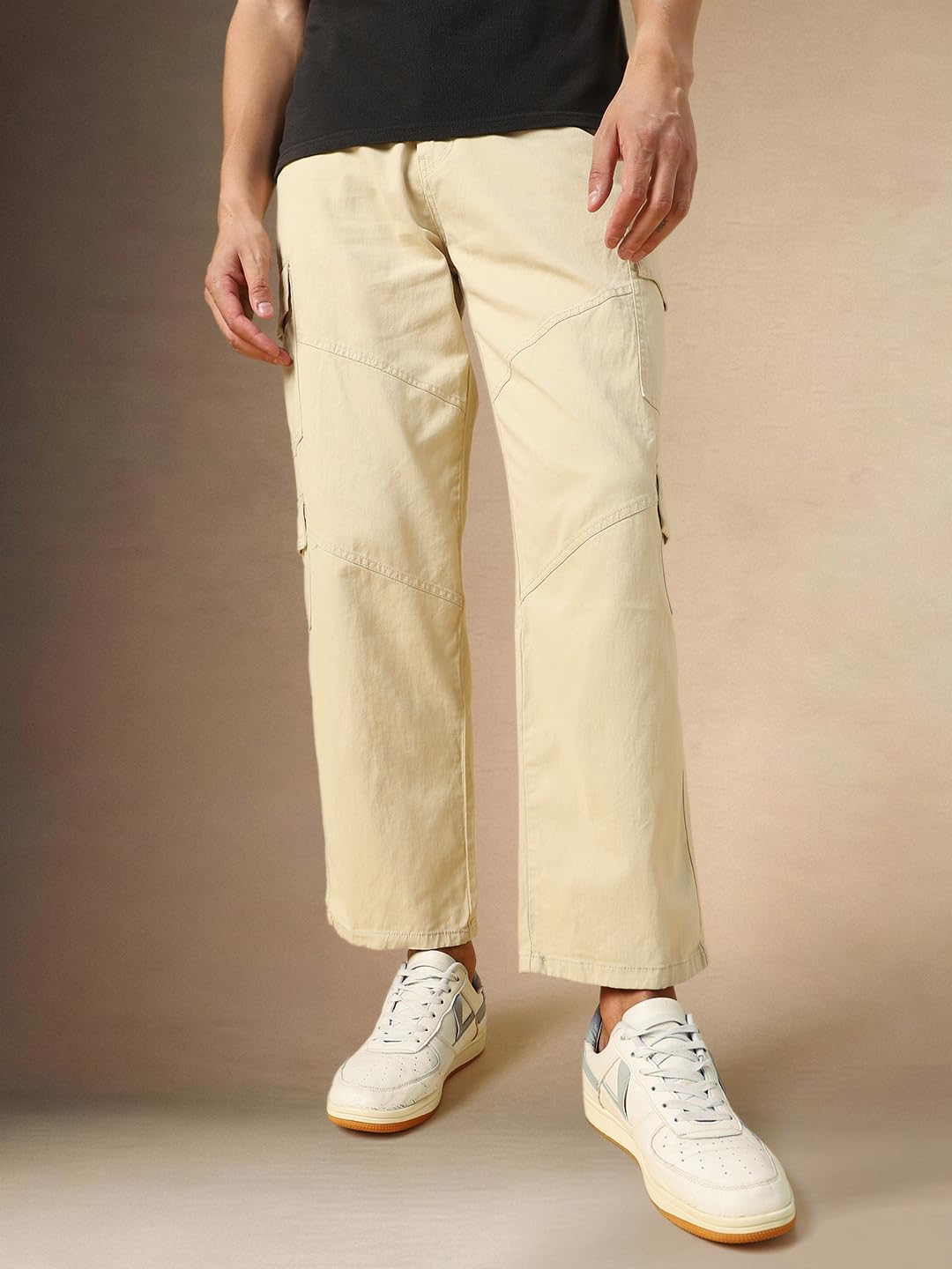 Dennis Lingo Mens Beige Solid Cotton Loose Fit Cargo Trouser