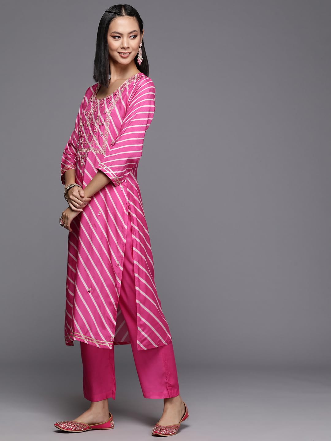 Varanga Women Pink Pure Fabric, Lehariya Embroidered Straight Kurta Paired With Tonal Bottom And Dupatta