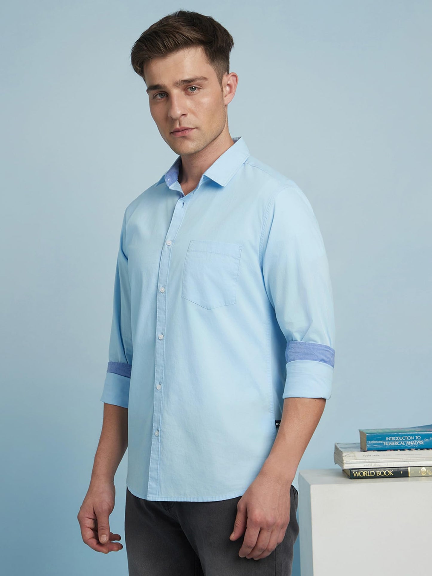 Dennis Lingo Men Solid Spread Collar Full Sleeves Regular Fit Casual Shirt Light Blue