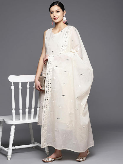 Libas WomenS Pure Cotton Kurta Sets (34095O_Off White