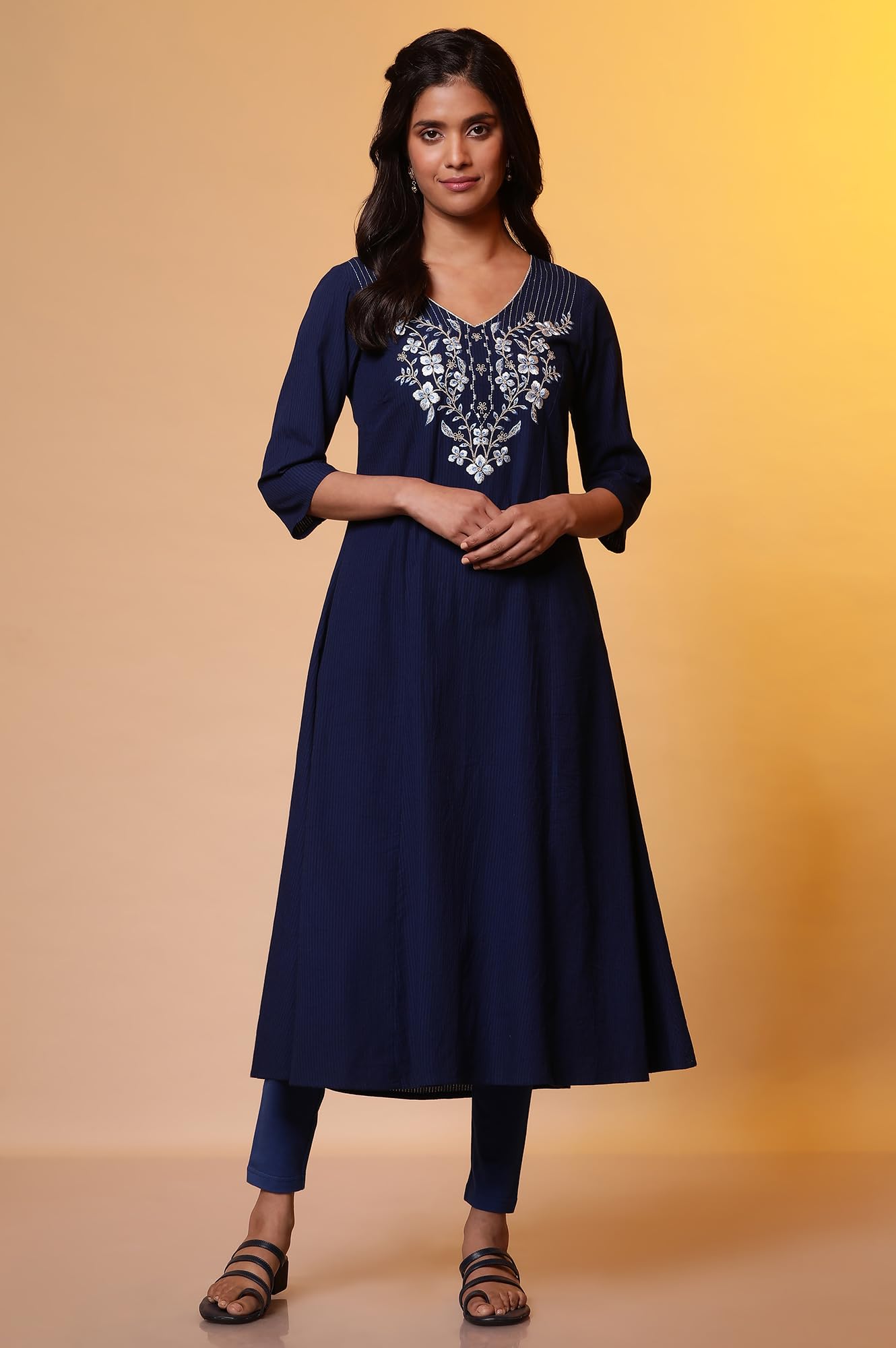 Aurelia WomenS Cotton Striped Regular Kurta (24Fea15037_Blue