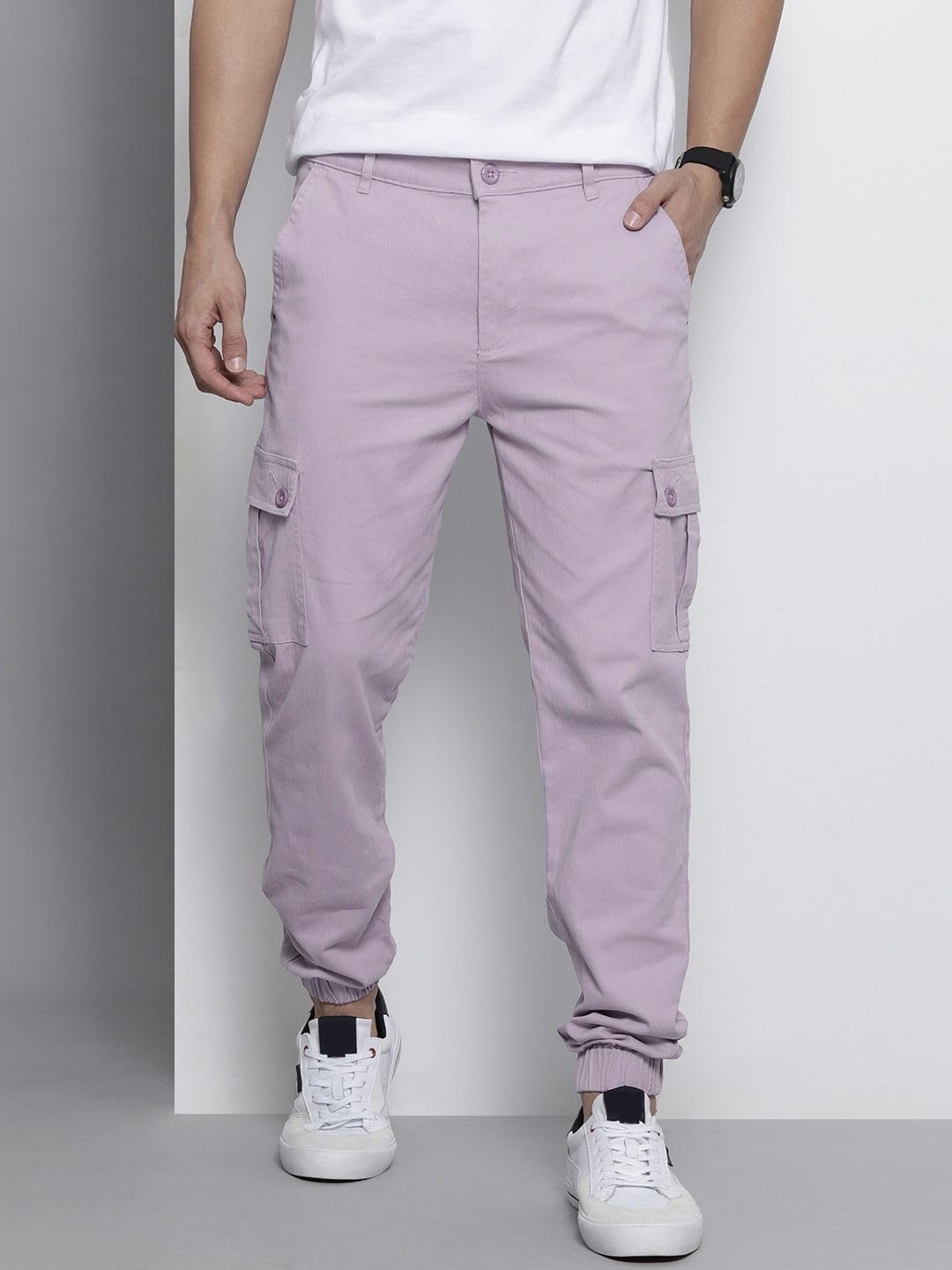 The Indian Garage Co Men Slim Fit Solid Mid-Rise Stretchable Cuffed Cargos