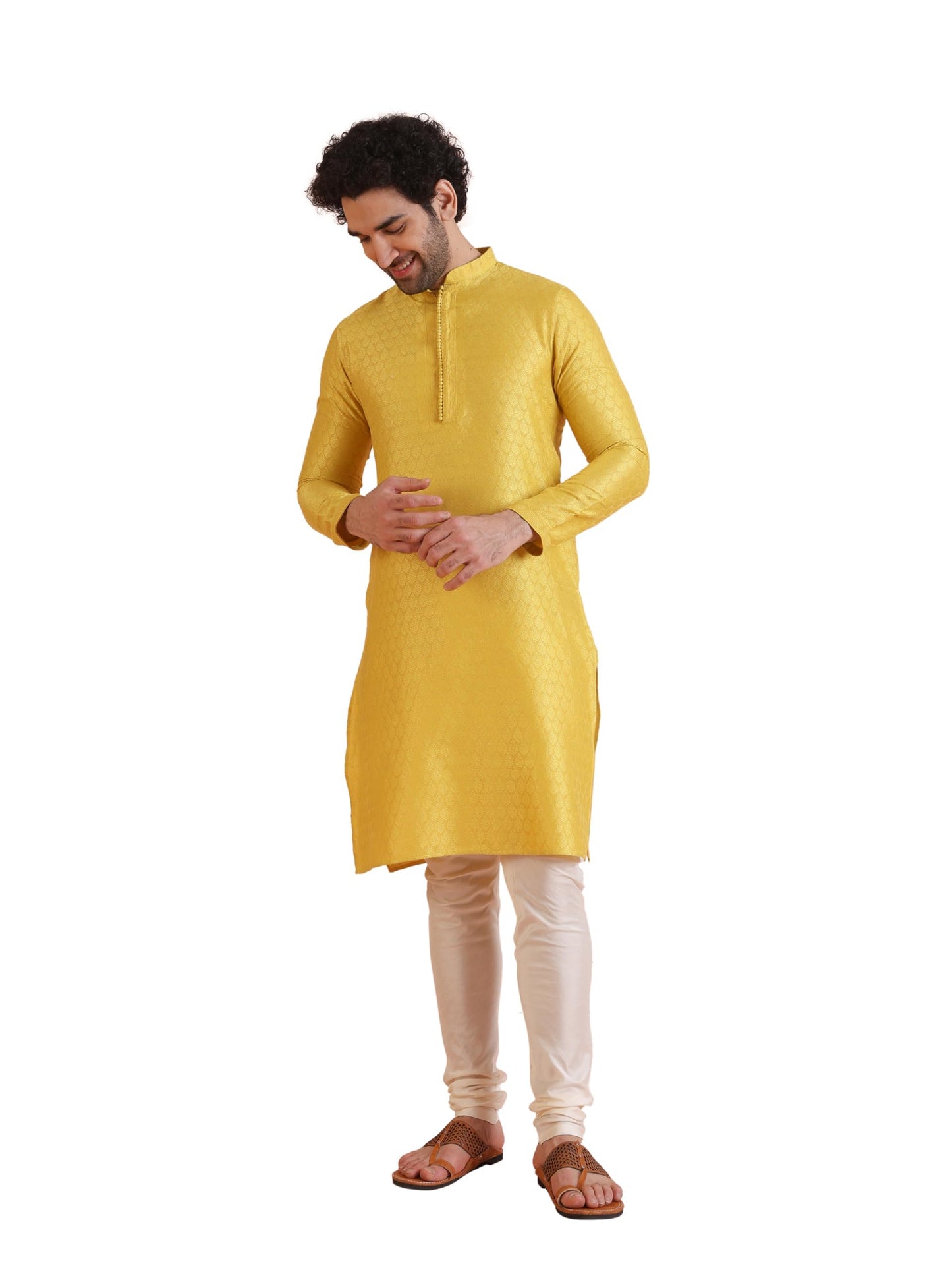 Kisah Men Yellow White Self Design Kurta With Churidar, Full Sleaves, Knee Length, Straight, Regular Fit, Mandarin Collar Ethnic