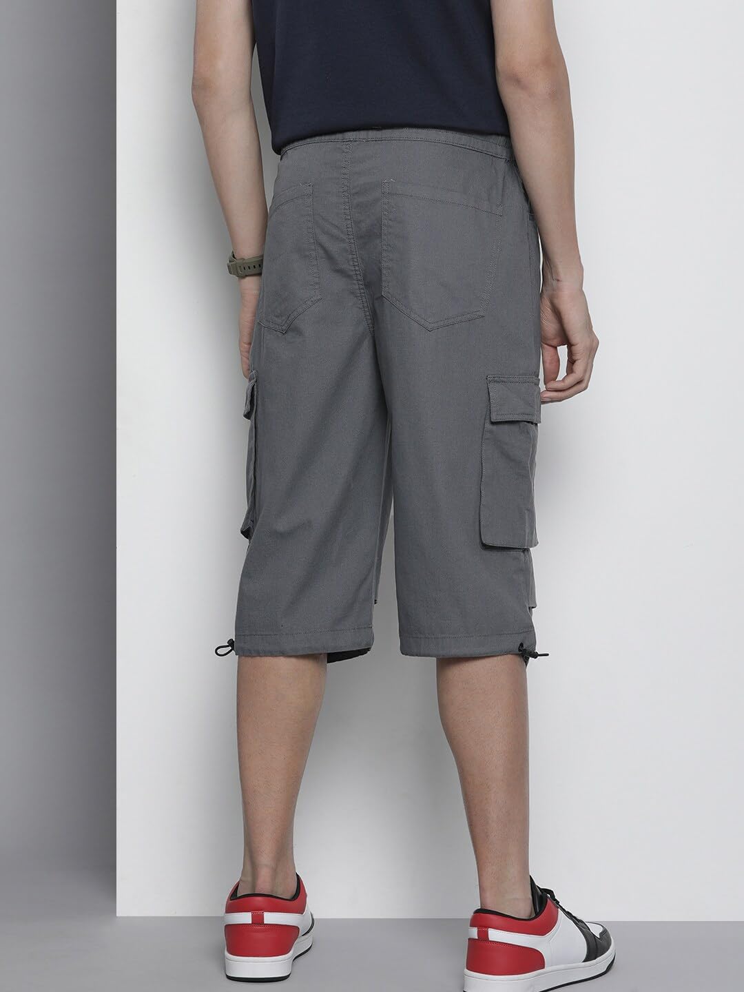 The Indian Garage Co Men Relaxed Fit Solid Mid-Rise Cargo Bermuda Shorts Ash Grey