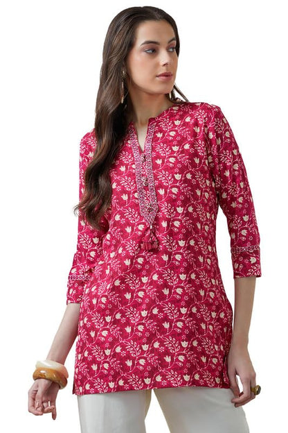 Soch Womens Fuchsia Rayon Botanical Print Tunic with Mirror Work