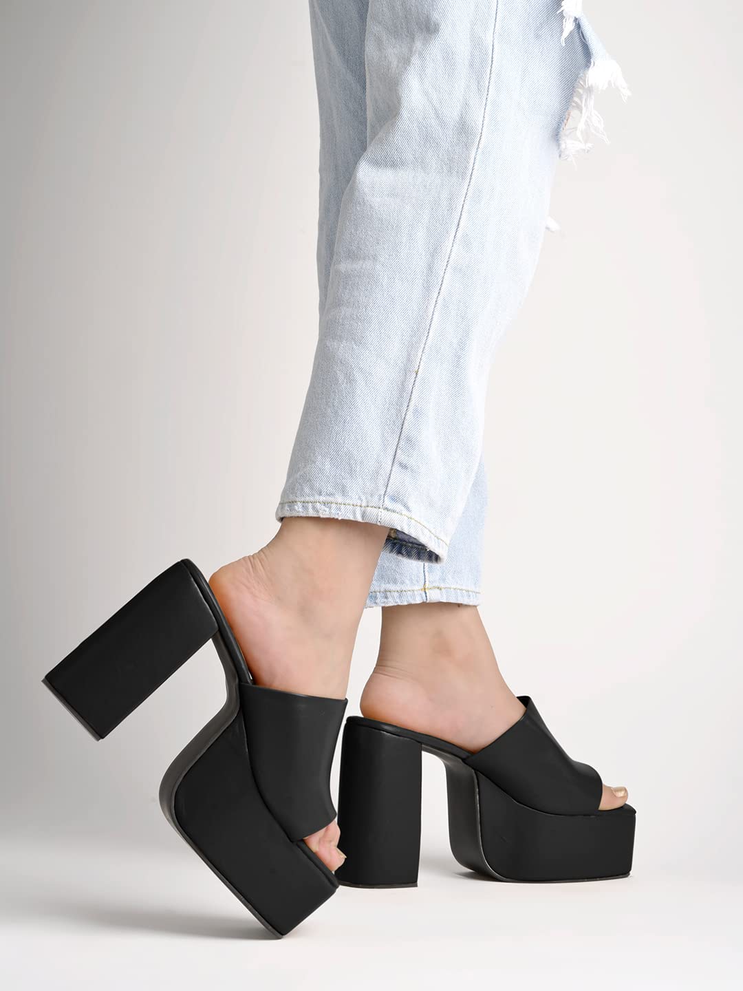Shoetopia Stylish Solid Black Block Heels For Women