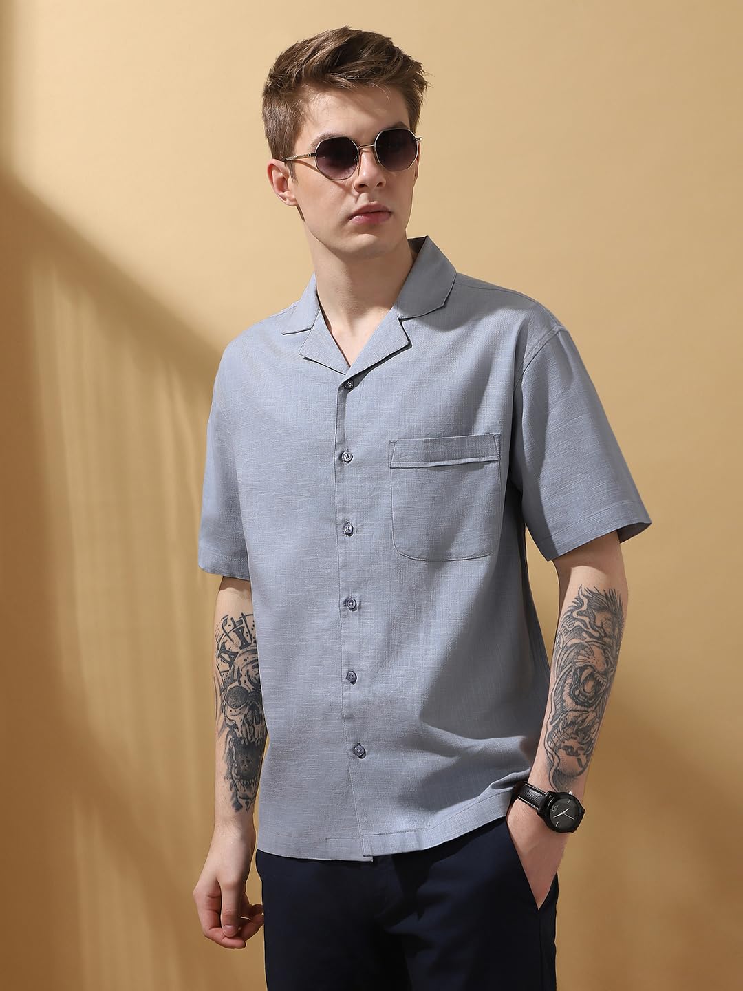 Dennis Lingo Men Relaxed Fit Blue Half Sleeves Cotton Casual Shirt