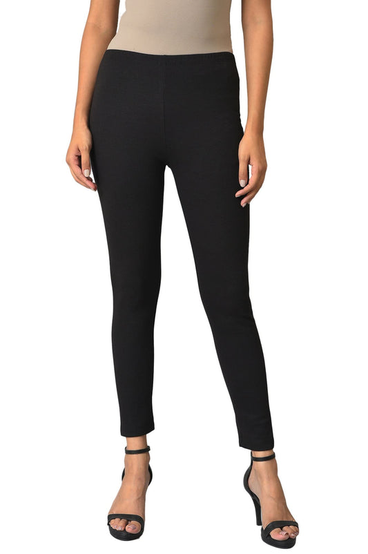 Aurelia WomenS Relaxed Tight (22Cre60060-605075_Black