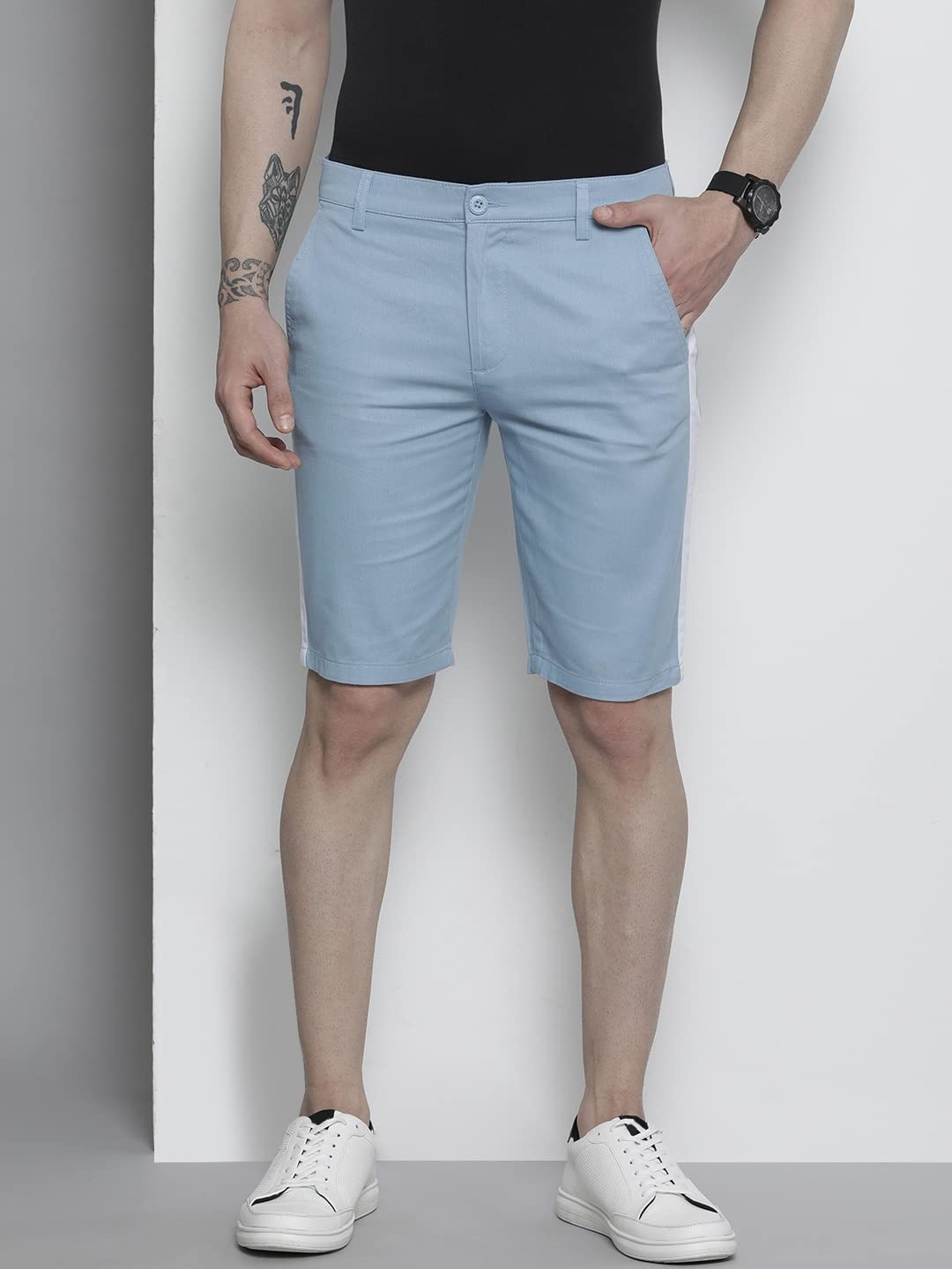 The Indian Garage Co Men Slim Fit Solid Mid-Rise Shorts Light Blue