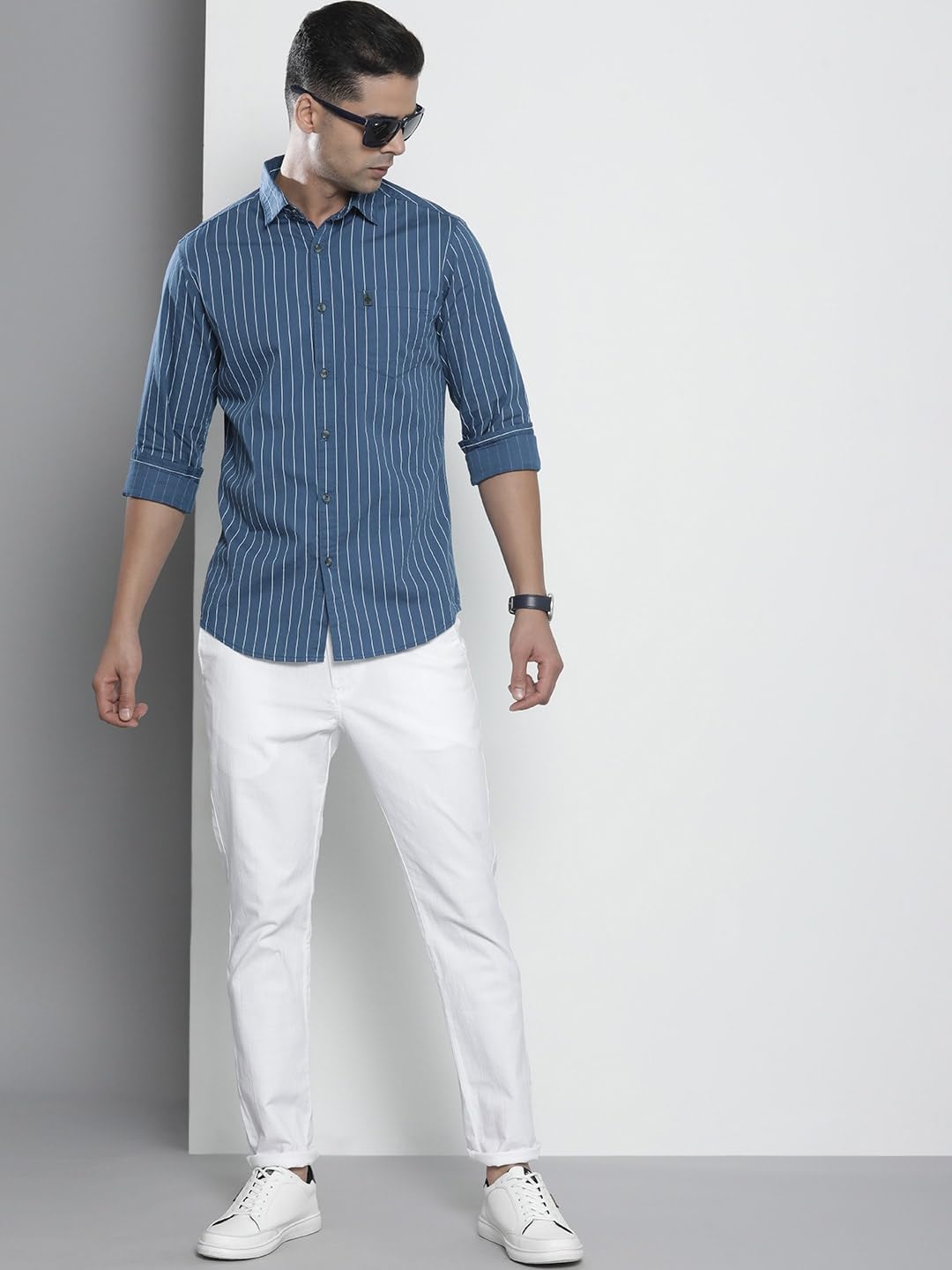 The Indian Garage Co Blue Regular Fit Cutaway Collar Striped Long Sleeves Shirt