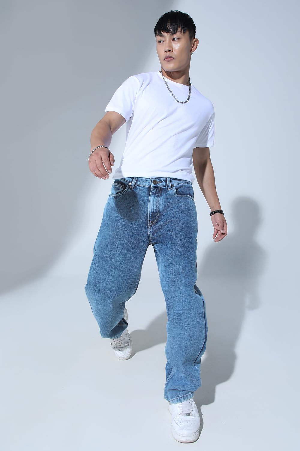Hubberholme Men Blue Cotton Tapered Fit Mid-Rise Jeans