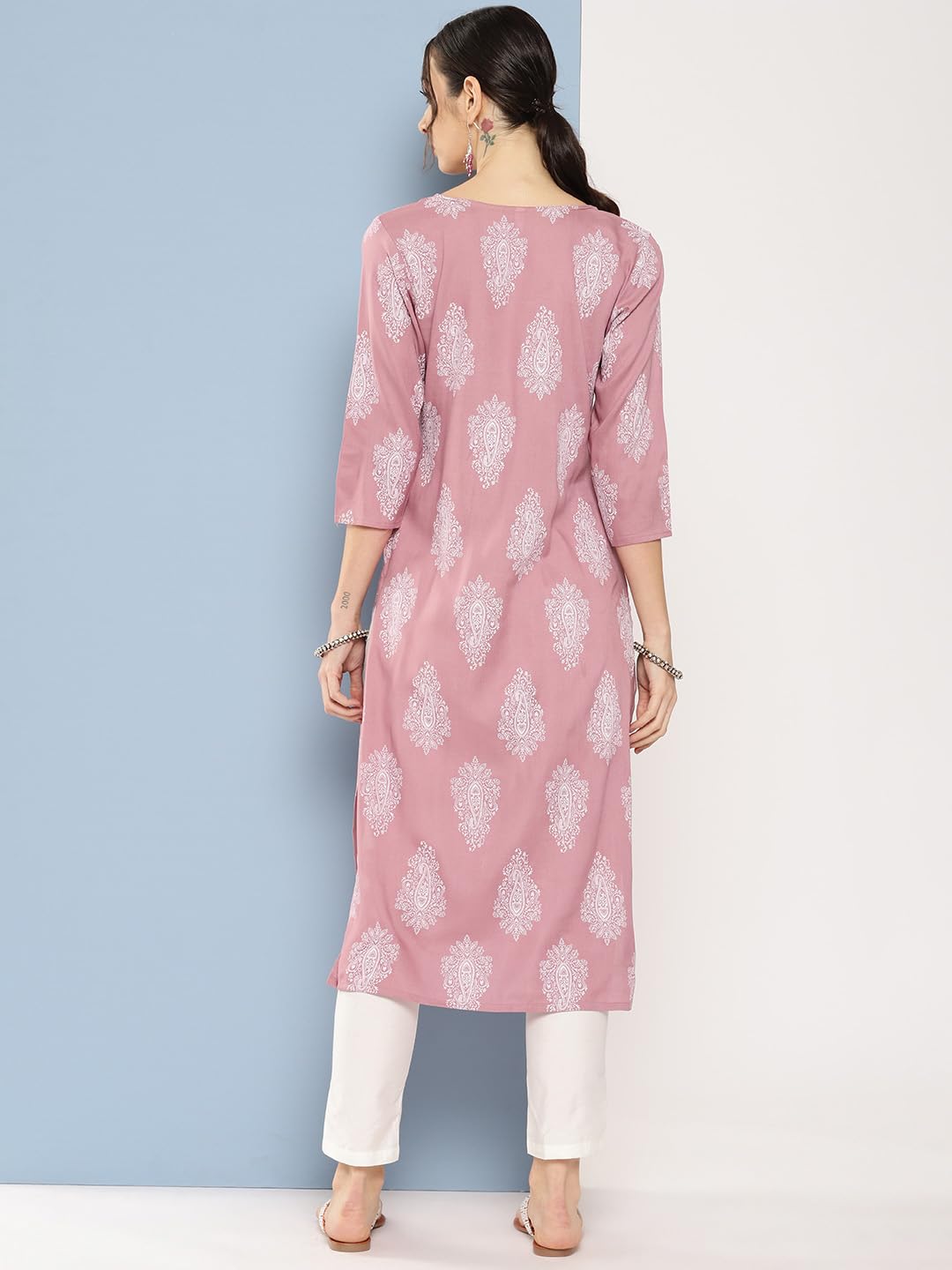 anubhutee Women's Cotton Ethnic Motifs Pink Straight Kurta