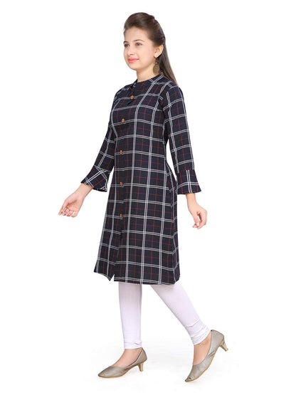 Aarika Girl's Cotton Solid Regular Kurti Legging