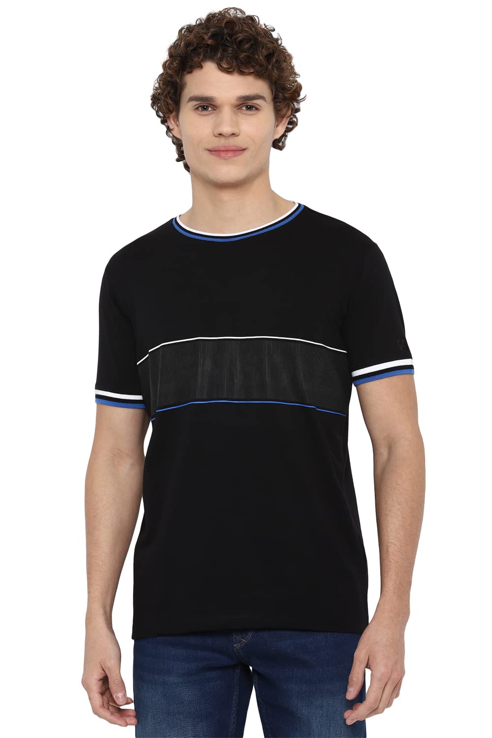 Allen Solly Men Slim Fit Solid T-Shirt