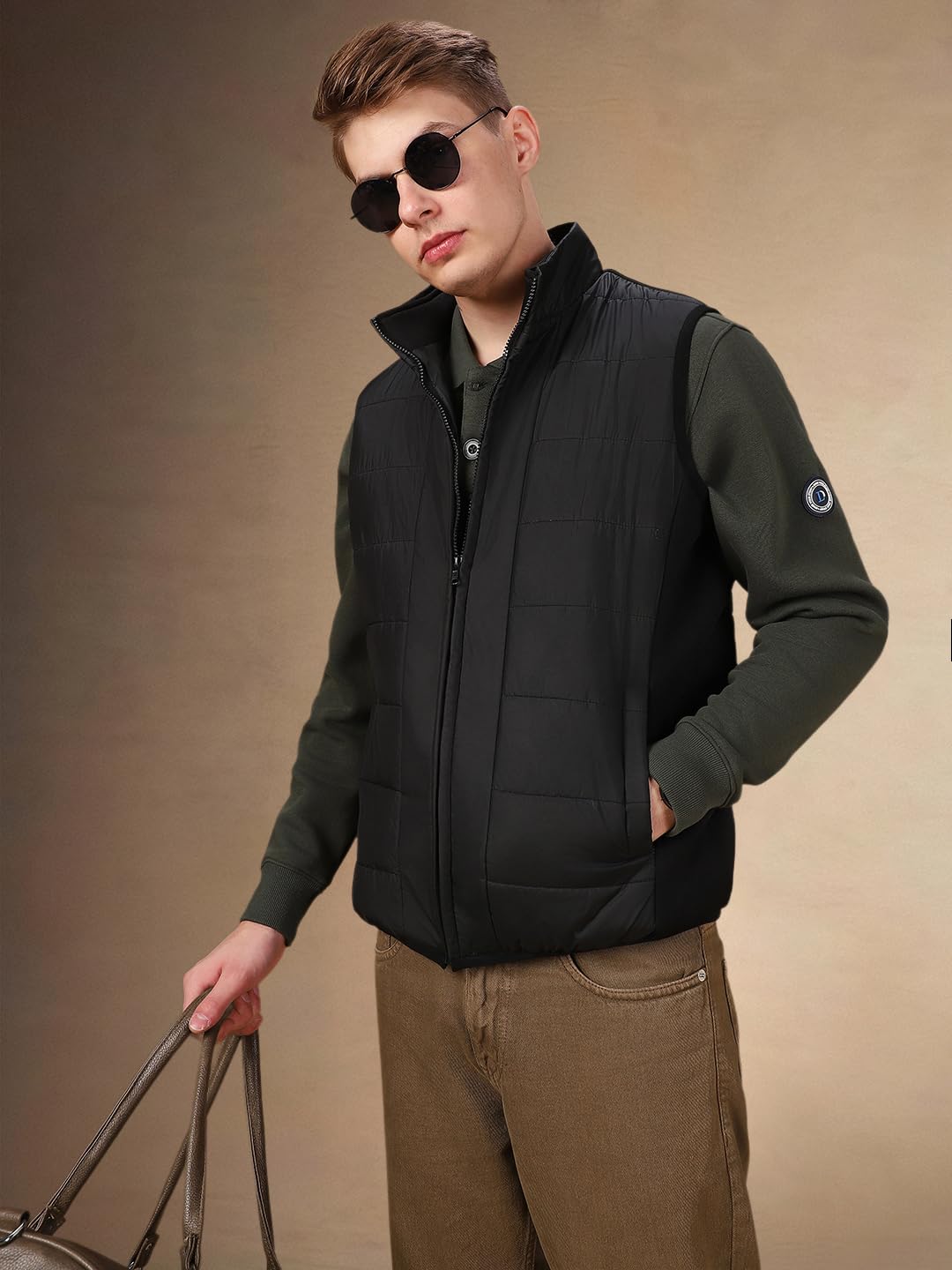 Dennis Lingo Solid Polyester Regular Fit Sleeveless Gilet Jacket For Men