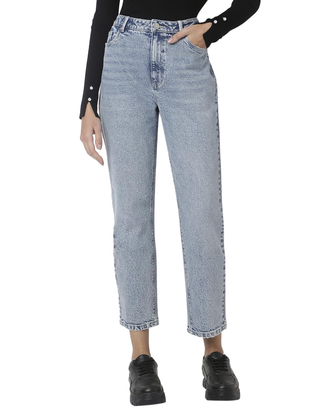 Vero Moda Women Mom Fit High-Rise Light Blue Jeans