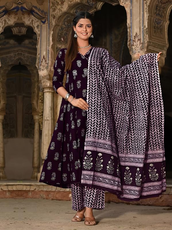 Pinkmint WomenS Cotton Blend Indigo Printed Printed Kurta With Pant & Dupatta