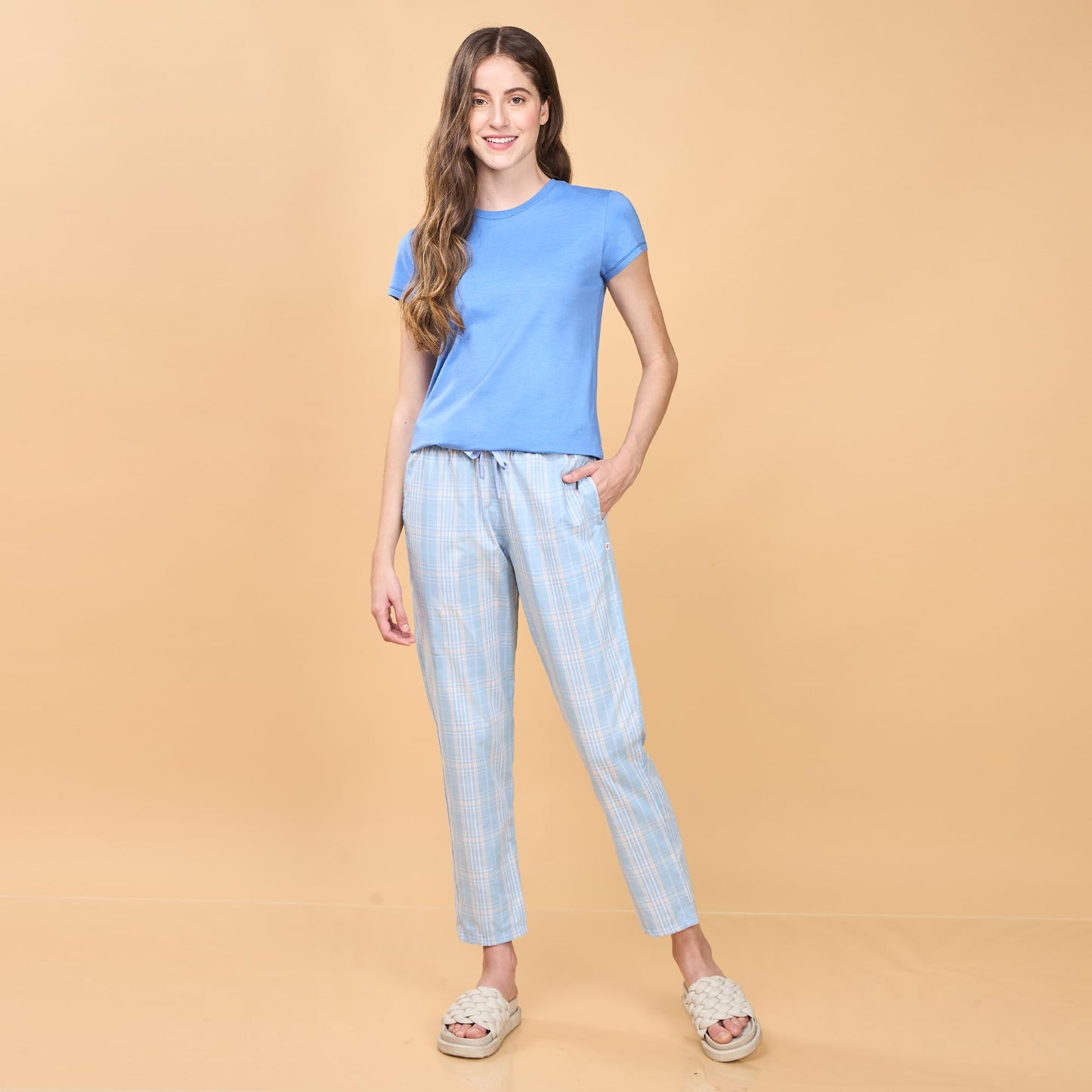 Essentials  E4A5 Hangout Pant Relaxed Fit | Mid Rise | Regular Length