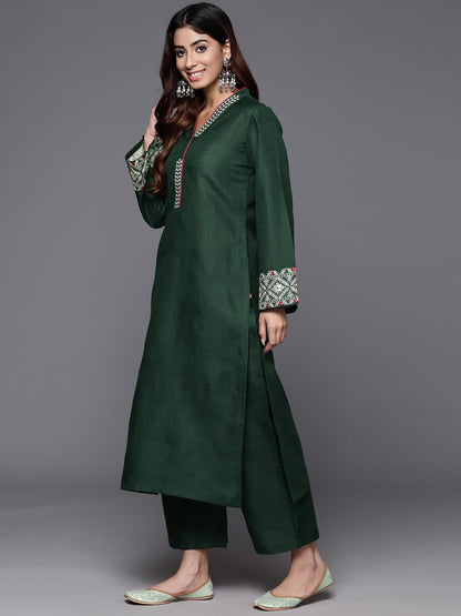 Varanga Women Green Embroidered Kurta With Long & Flared Sleeves, Tonal Bottom, Intricate Embroidery For A Chic & Comfortable Lo