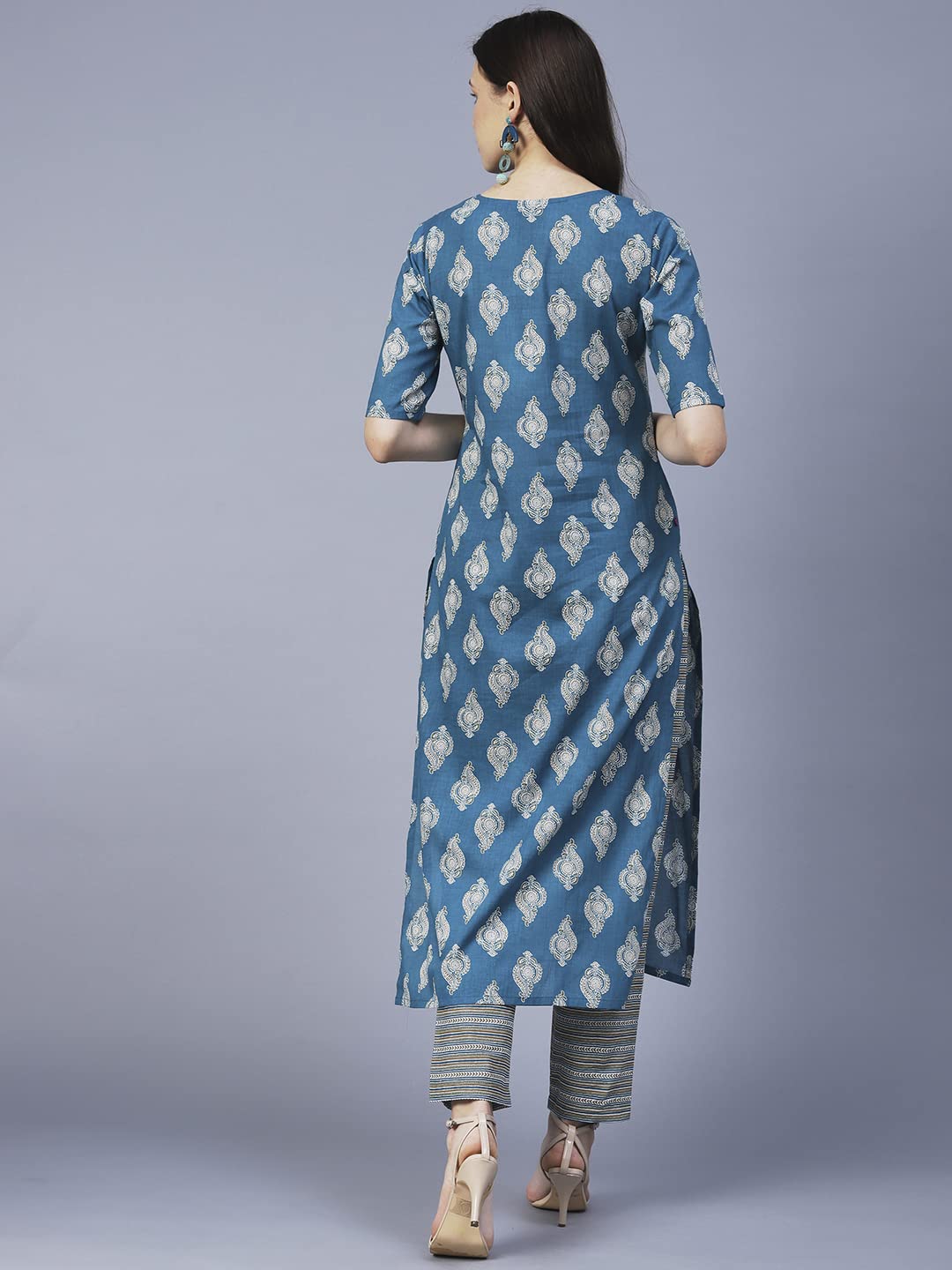 GoSriKi Women's Cotton Blend Printed Straight Kurta with Pant (SHAGUN-GS)