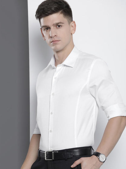 The Indian Garage Co Men White Slim Fit Solid Formal Shirt