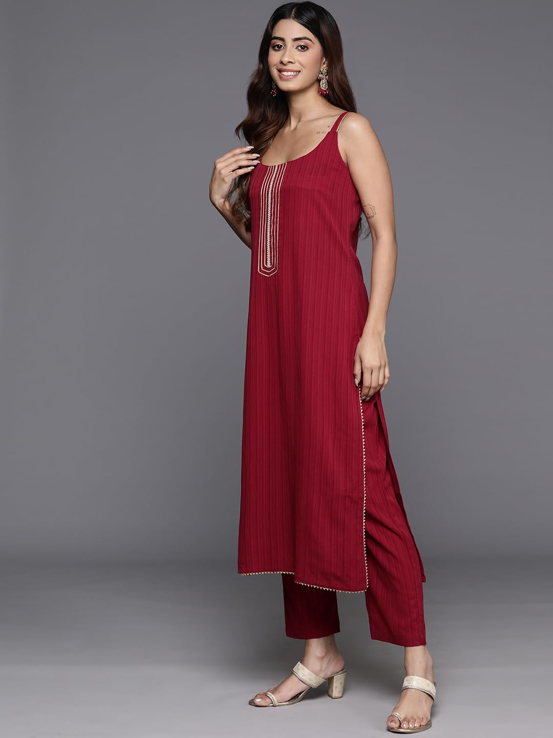 Varanga Women Maroon Round Neck, Spaghetti Strap Style Straight Kurta Paired With Tonal Bottom And Dupatta  Stylish & Comfortabl