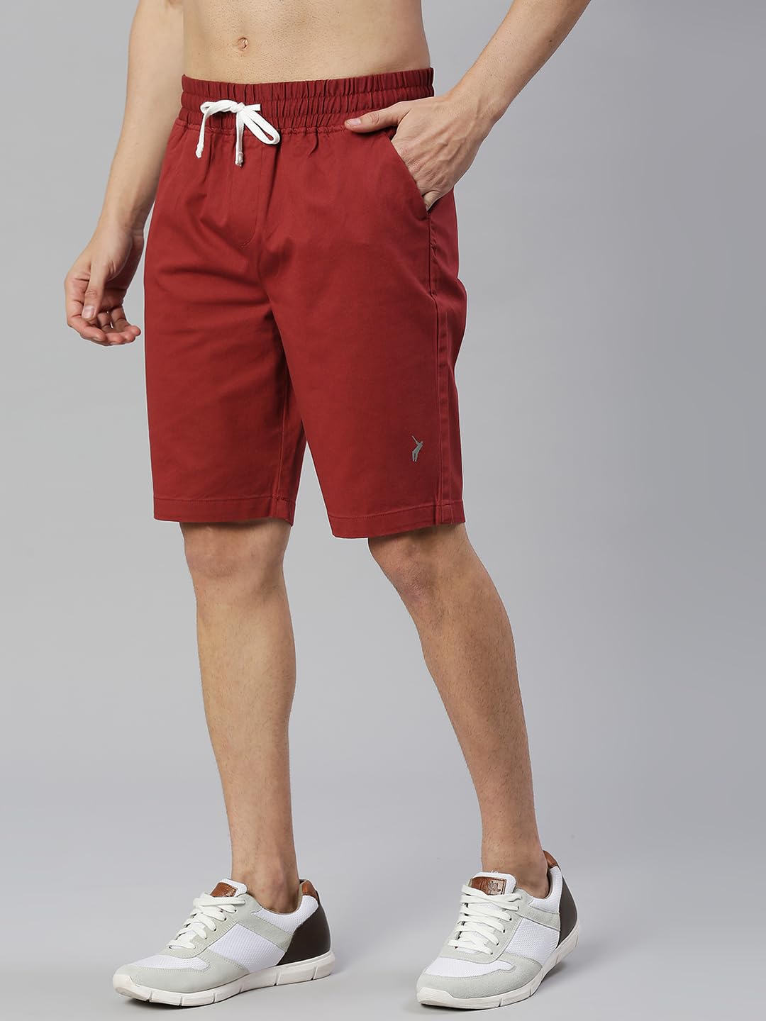 Thomas Scott Mens Solid Slim Fit Shorts Wine