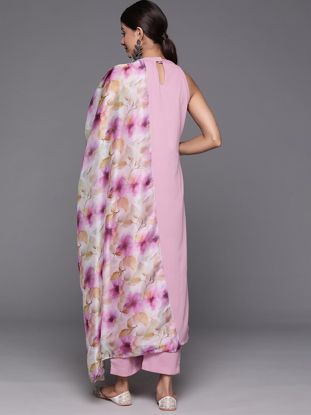 Varanga Women Pink Halter Neck Straight Kurta Paired with Tonal Bottom and Printed Dupatta