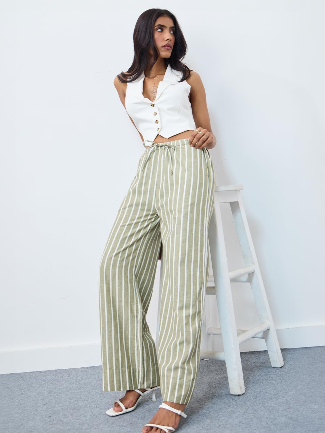 The Souled Store: Mustang Women and Girls Drawstringed Green Vertical Stripes Cotton Linen Blend Straight Fit Pants