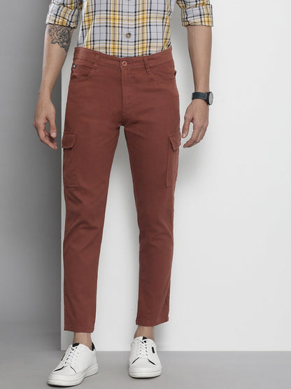 The Indian Garage Co Men Slim Fit Solid Mid-Rise Stretchable Cargos Rustic Brown