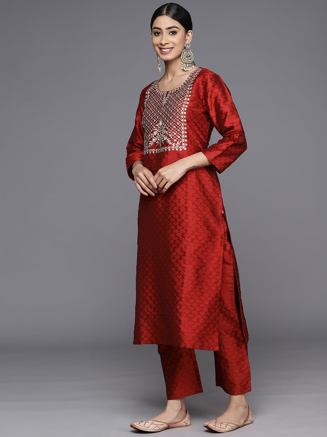 VARANGA Women's Silk Blend Kurta set (NV_VSKD31134_VARDUP1153_Maroon