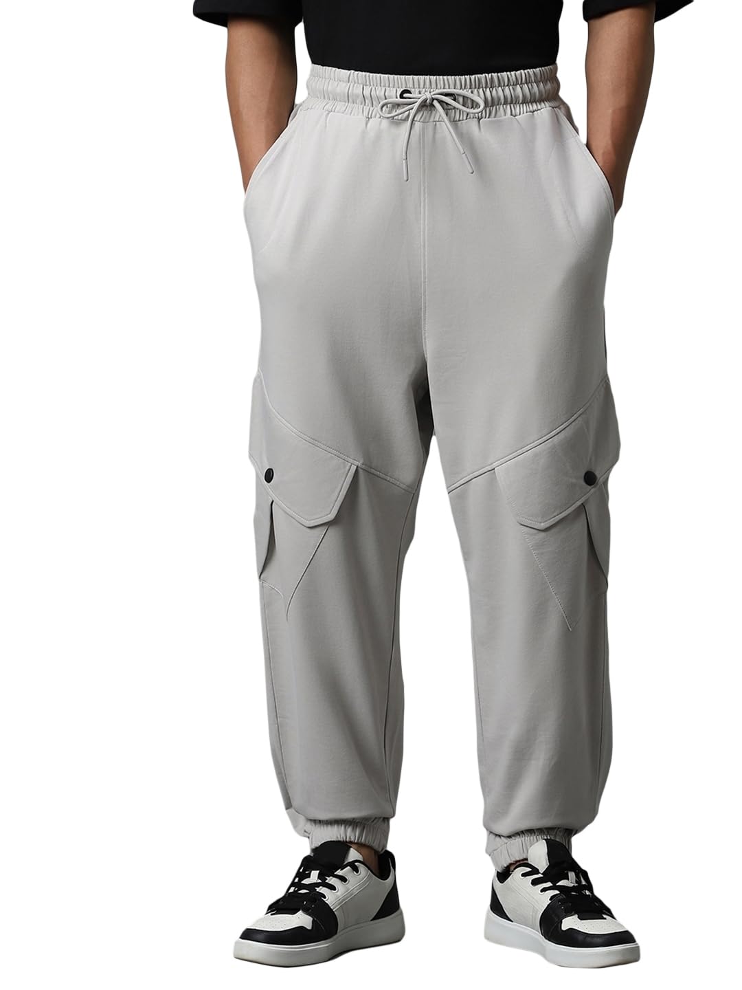 Bewakoof Air 1.0 MenS Solid Super Loose Fit Joggers_624481_Grey_L