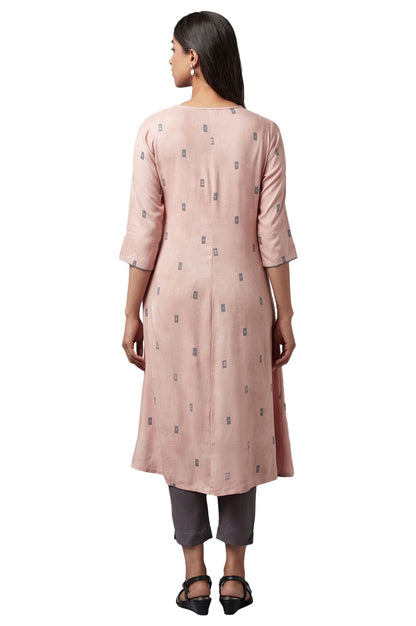 W for Woman Women Viscose Regular Fit Salmon A-Line Regular Kurta