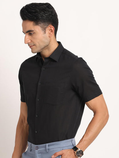 Turtle Men Cotton Linen Black Solid Regular Fit Formal Shirt