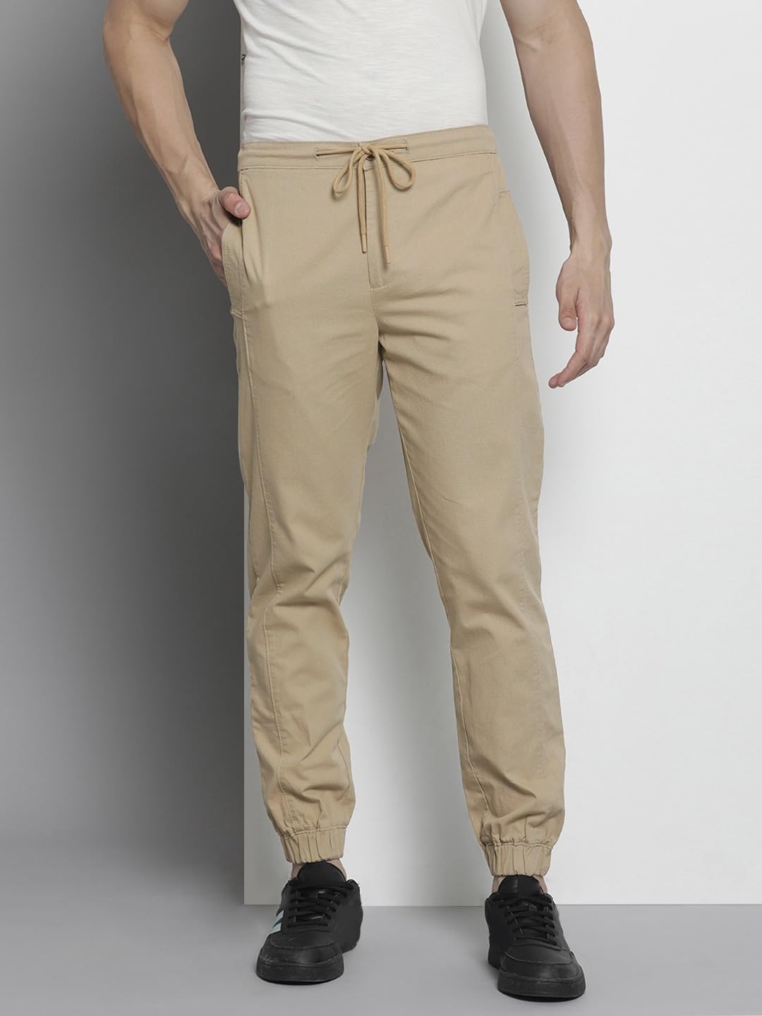 The Indian Garage Co Men Regular Fit Solid Mid-Rise Woven Joggers Khaki