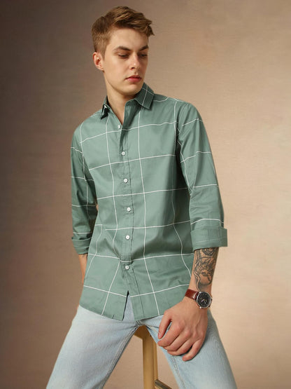 Dennis Lingo MenS Sage Green Full Sleeve Spread Collar Checkered Regular Fit Casual Shirt