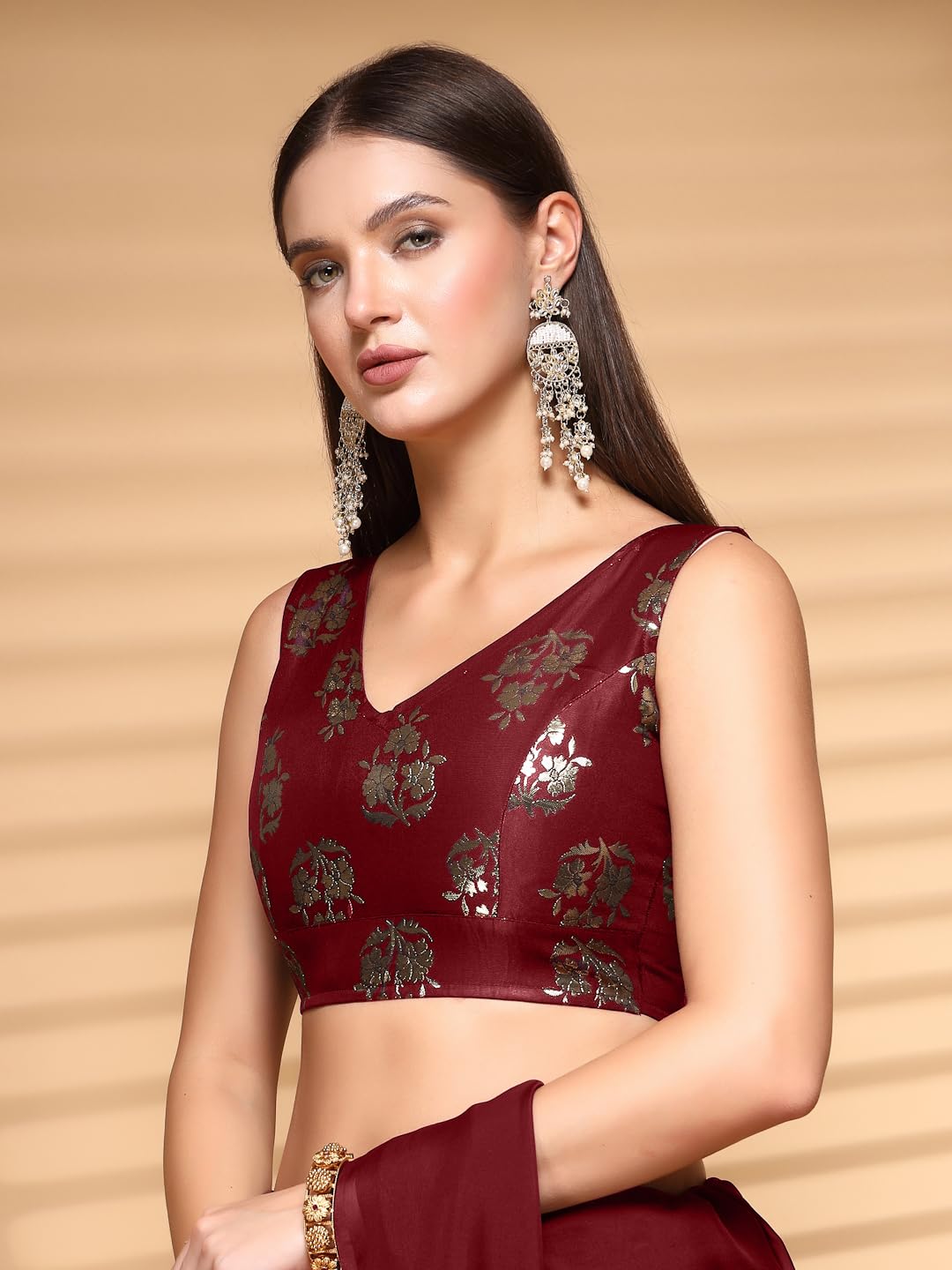 Oomph! Readymade Blouse For Women, Brocade, Sleeveless, V-Neck, Rbbl673