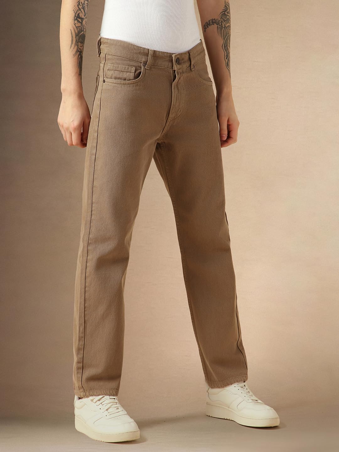 Dennis Lingo Mens Beige Cotton Relaxed Fit Mid-Rise Casual Jeans.