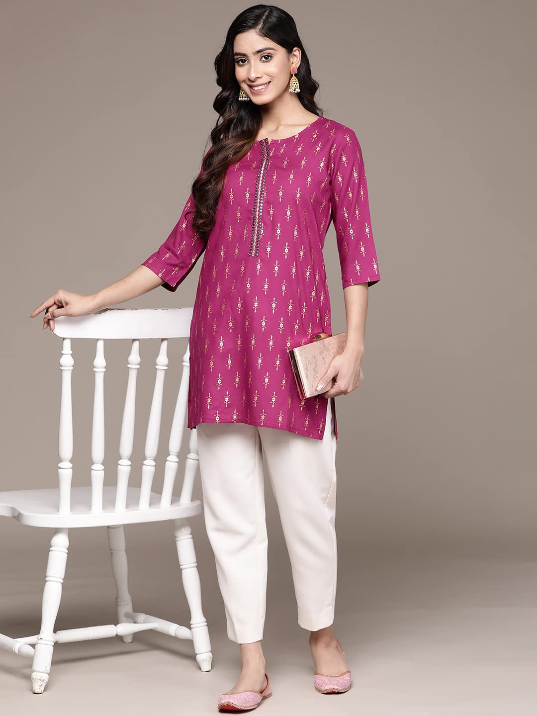 Anubhutee WomenS Viscose Rayon Magenta Mirror Work Ethnic Motifs Printed Straight Kurti
