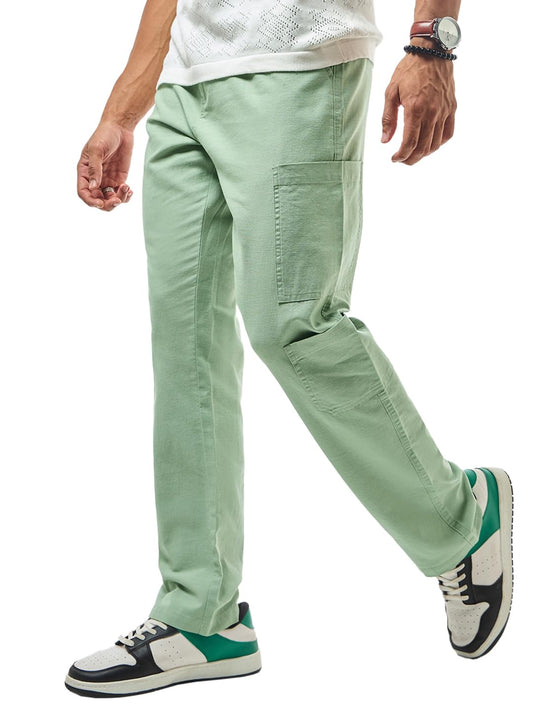 Bewakoof Mens Solid Regular Fit Cotton Linen Blend Cargo Trousers_628748_Green_34