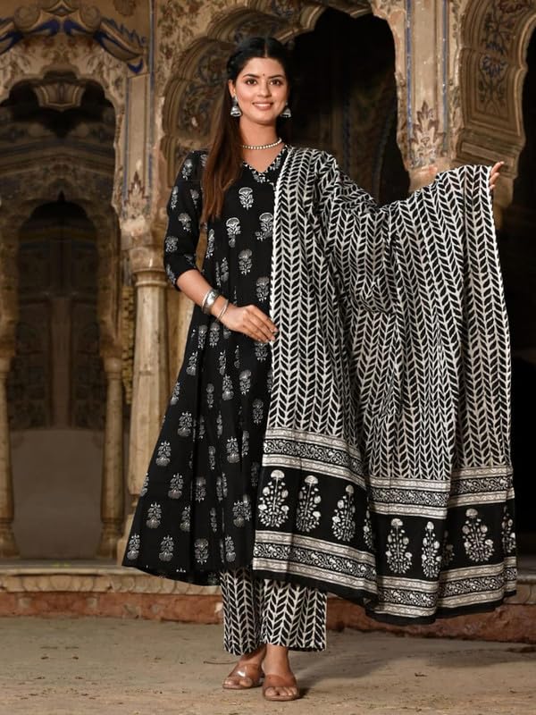 Pinkmint Women Cotton Blend Indigo Printed Printed Kurta With Pant & Dupatta