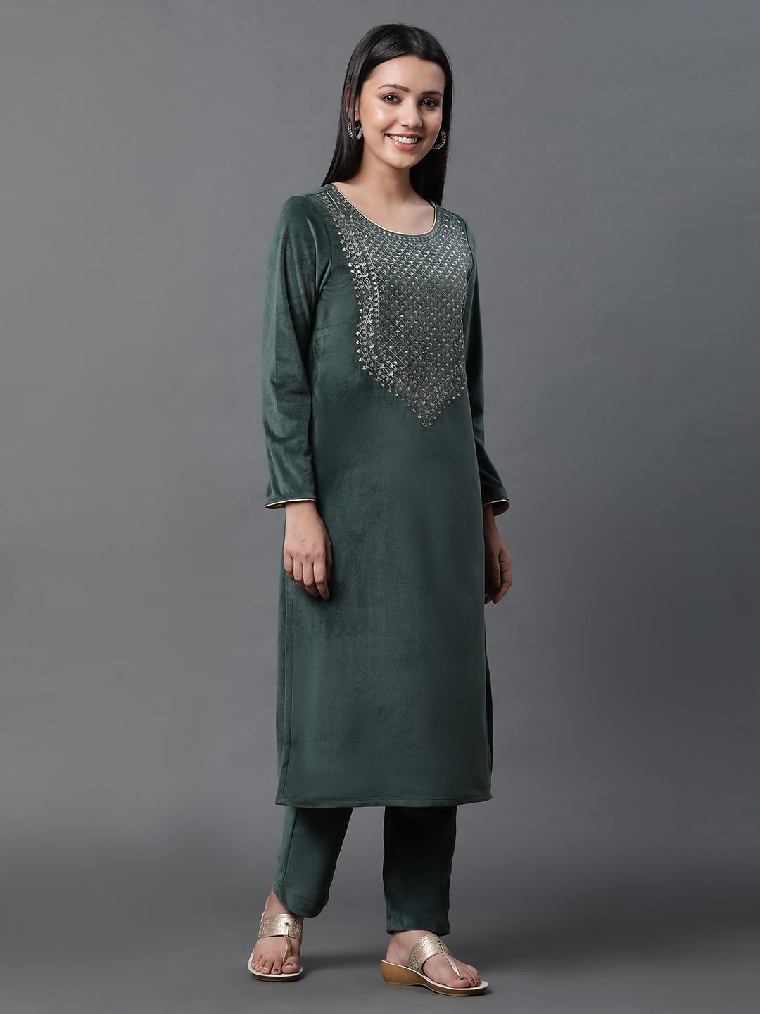 Aurelia Women's Polyester Solid Regular Kurta Set